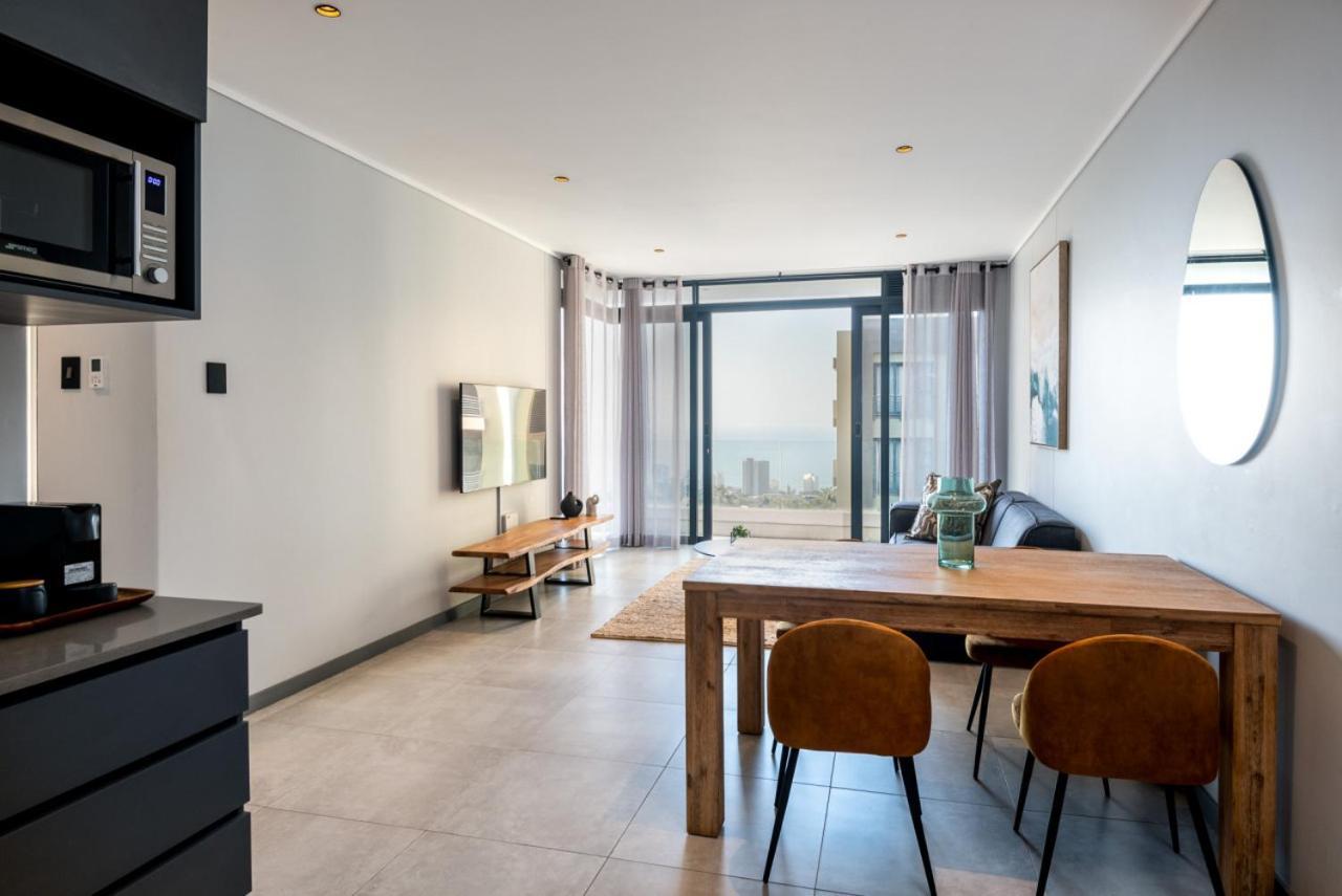 Luxury Bellagio 302 With Sea Views And Inverter * Durban