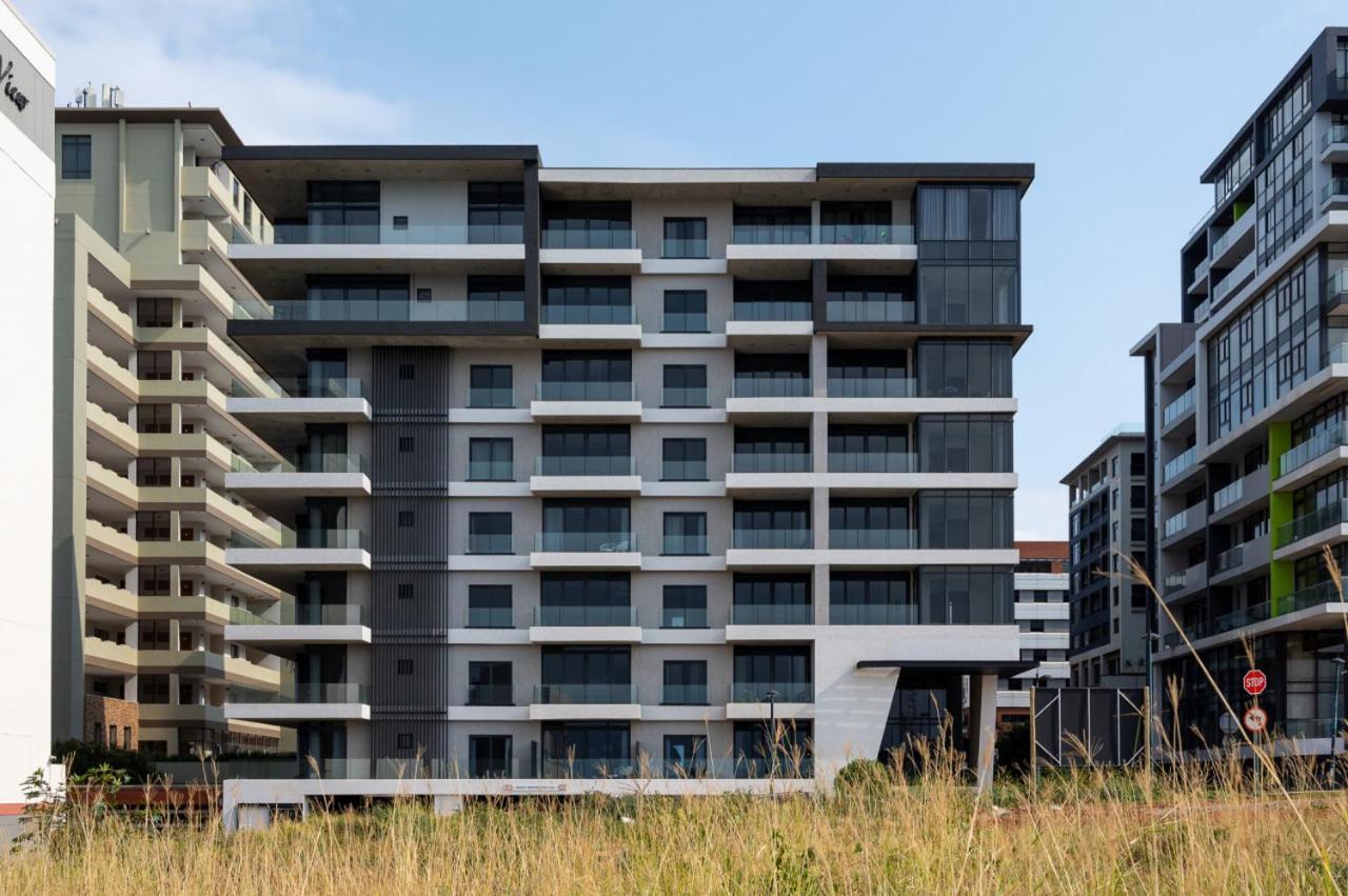 Apartment Luxury Bellagio 302 With Sea Views And Inverter Durban